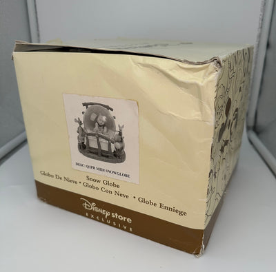 Disney Store Exclusive Rare Winnie the Pooh Musical Snowglobe New with Box