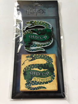 Universal Studios Harry Potter Slytherin Shrewd Wood Magnet Set New with Card