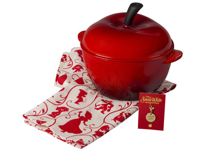 Disney Snow White Apple Cocotte & Charm & Kitchen Towel Le Creuset New with Box