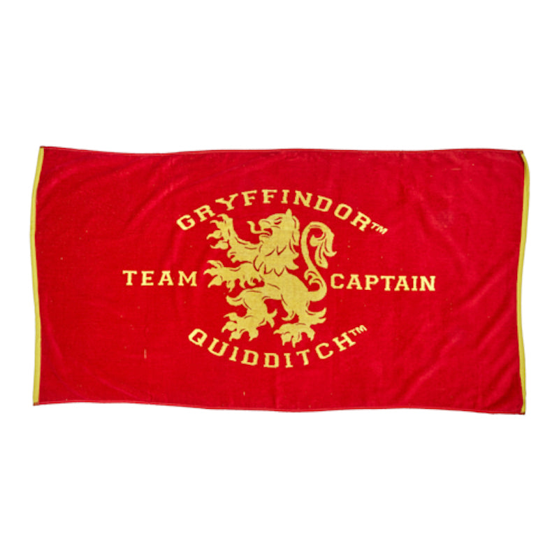 Universal Studios Harry Potter Gryffindor Team Captain Beach Towel New with Tags