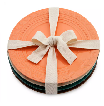 Disney Parks Moana Spotlight Set of Four Stoneware Plates New with Tag