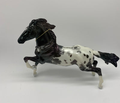 Breyer Horses 2021 Halloween Freedom Series EEK Glows in the Dark New with Box