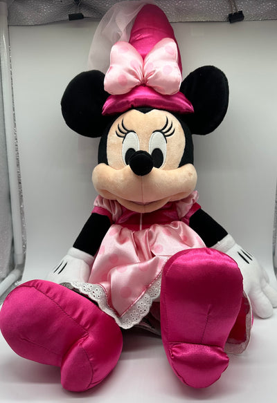 Disney Parks 15inc Pink Princess Minnie Plush New with Tag