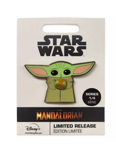 Disney Star Wars Yoda The Mandalorian The Child with Cup Pin Limited New Card