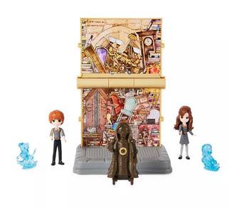 Harry Potter Wizarding World Magical Minis Room of Requirement Playset New