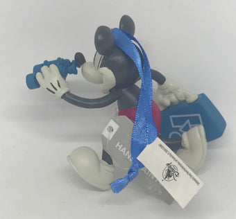 Disney Parks Mickey Mouse Vacation Club Member New with Tags