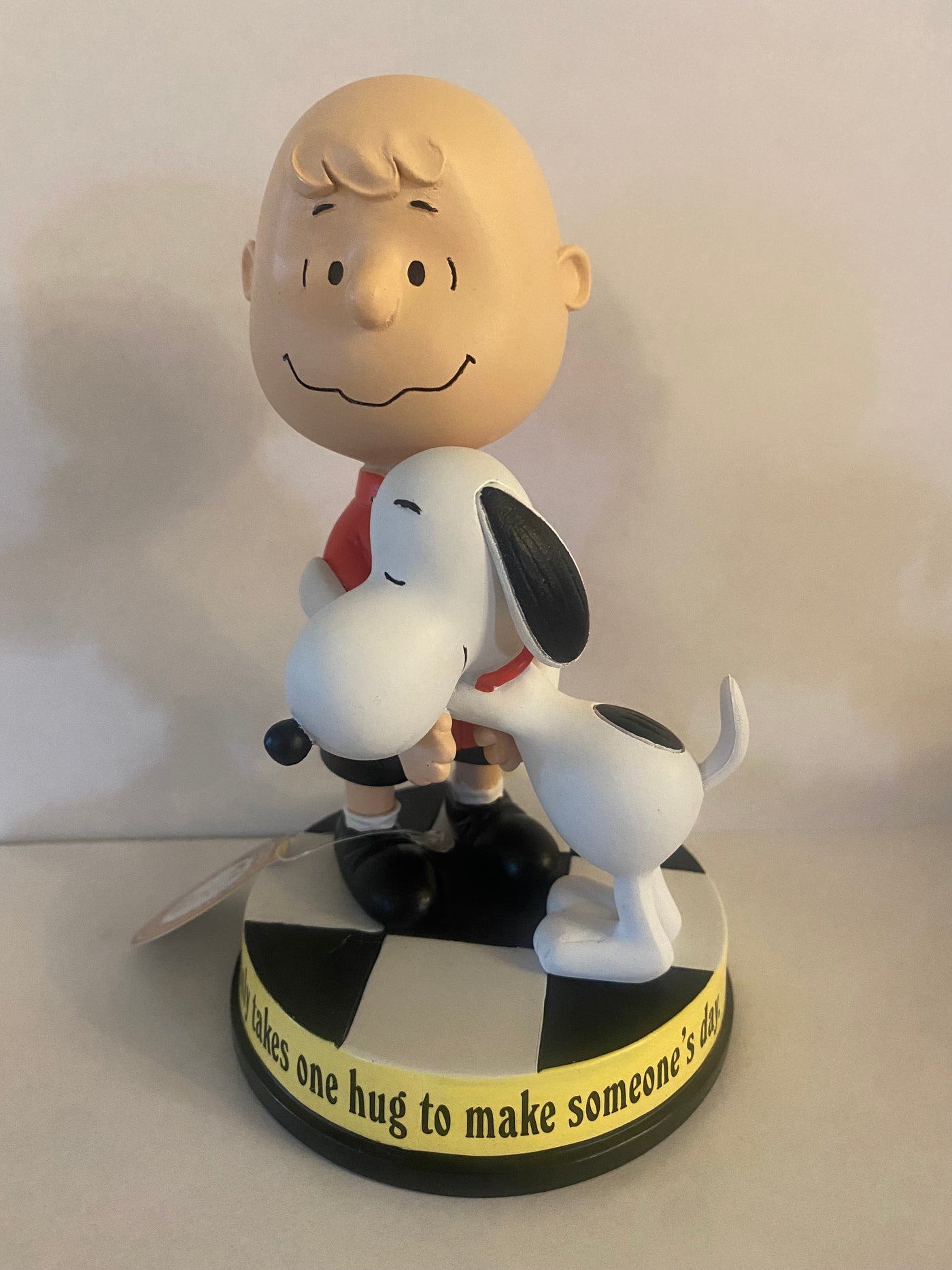 Hallmark Peanuts Charlie Brown Snoopy Make Someone's Day Figurine New with Tag