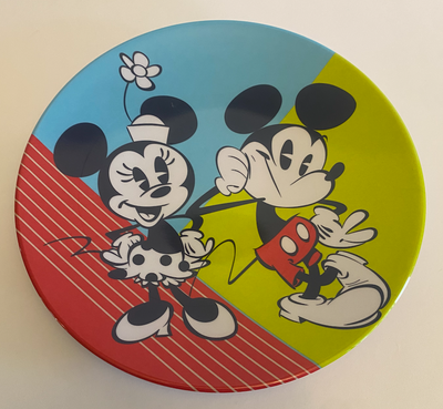 Disney Mickey Mouse SummerTime Plastic Plate New With Tag