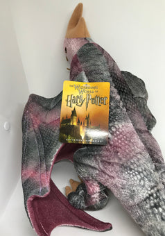 Universal Studios Harry Potter Swedish Short Snout Dragon Plush New with Tags