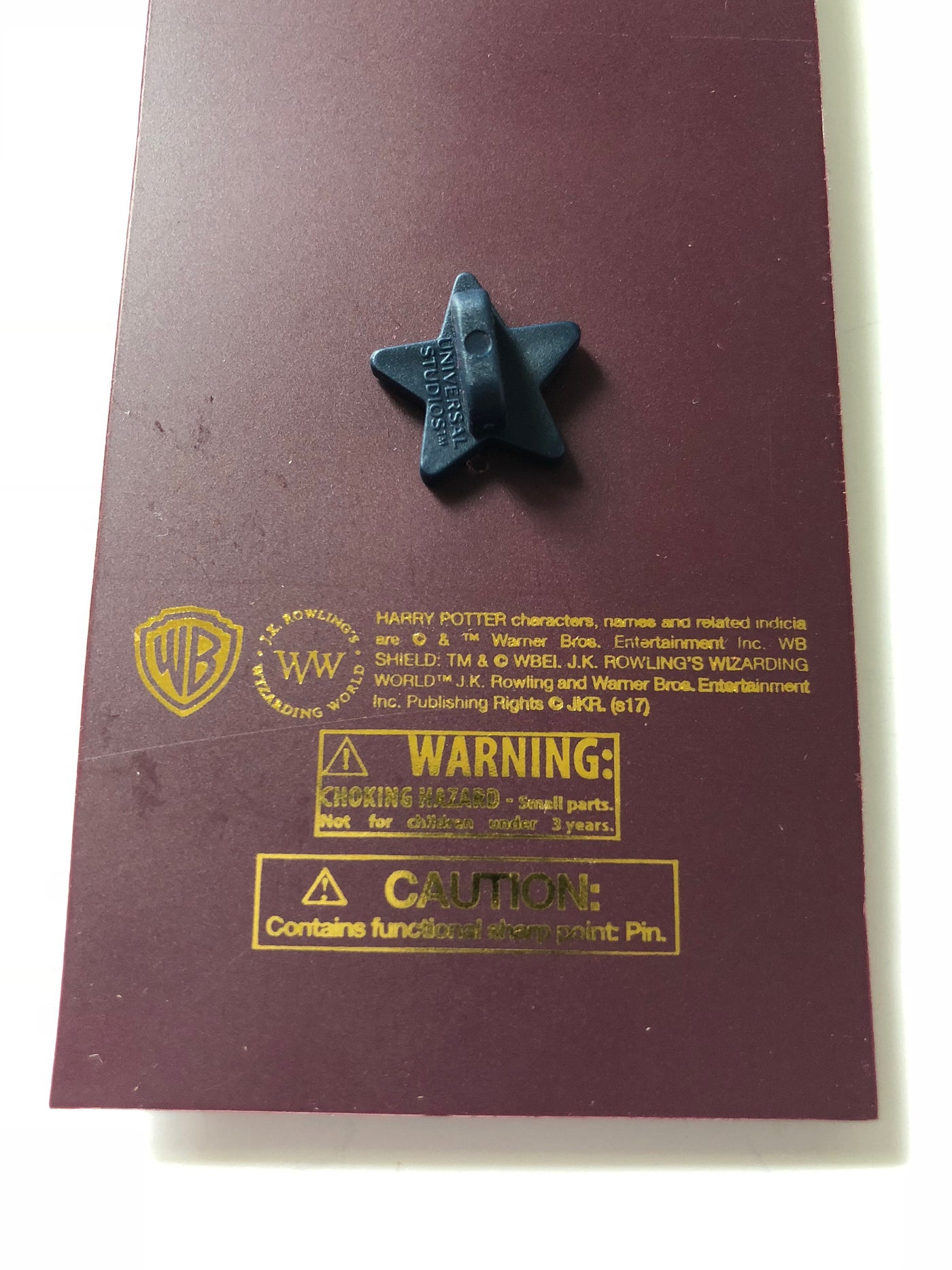 Universal Studios Harry Potter Ministry of Magic Pin New with Card