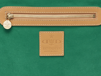Las Vegas Life is a Game Dark Brown Bag Crossbody Made in Italy Divo Diva New