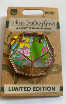Disney Parks 2021 Where Fantasy Grows Terrarium Pascal Limited Pin New Card
