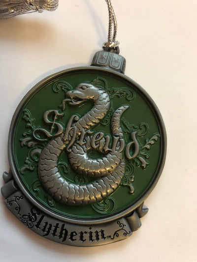 Universal Studios Harry Potter Slytherin Round Metal Holiday Ornament New w Tags