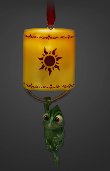 Disney Sketchbook Pascal Light-Up Living Magic Ornament Tangled New