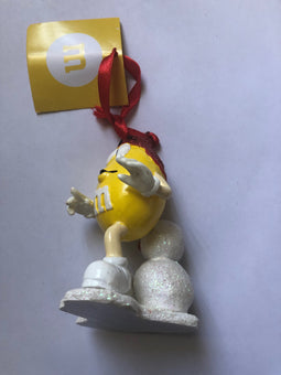M&M's World Yellow Character with Snowman Resin Christmas Ornament New with Tag