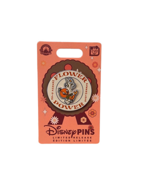 Disney EPCOT Flower and Garden 2023 Orange Bird Passholder Pin New with Card