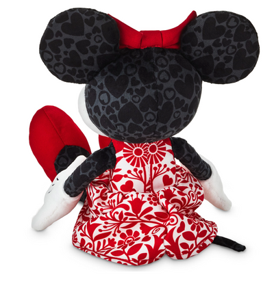 Hallmark Valentine Disney Heartthrob Minnie Plush New with Tag