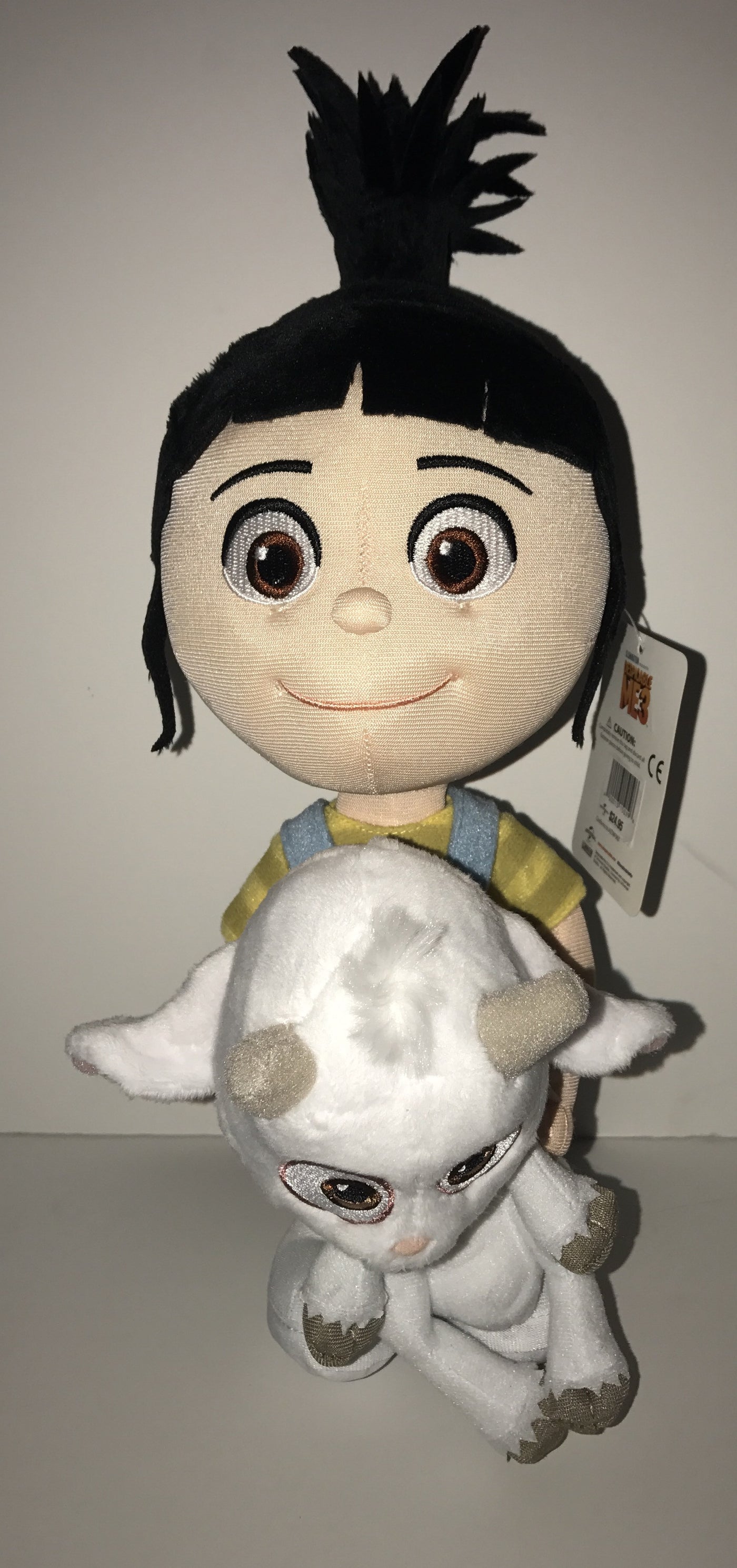 Universal Studios Despicable Me 3 Agnes Holding Lucky Plush New with Tags
