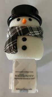 Bath and Body Works Christmas Snowman Wallflowers Fragrance Plug New