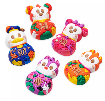 Disney Disneyland Mickey Friends Lunar New Year 2021 Magnet Set New Sealed