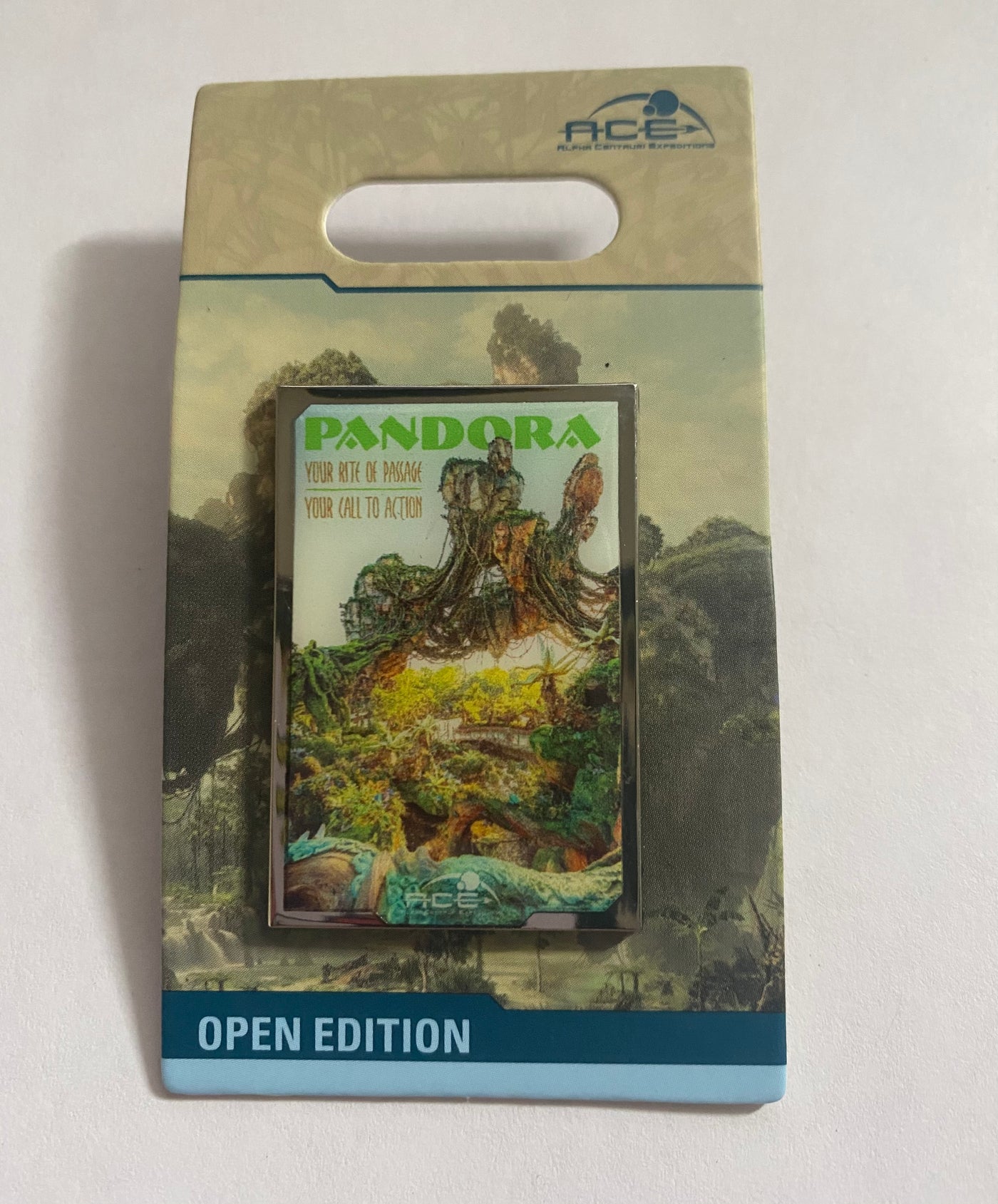 Disney Parks Pandora World of Avatar Your Rite to the Passage Pin New with Card