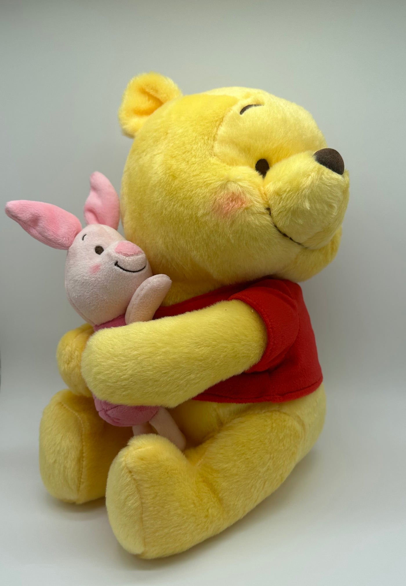 Disney Store Japan Winnie the Pooh and Piglet Plush Set New with Tag