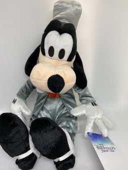Disney Store Expo 2018 Japan Goofy Plush New with Tag