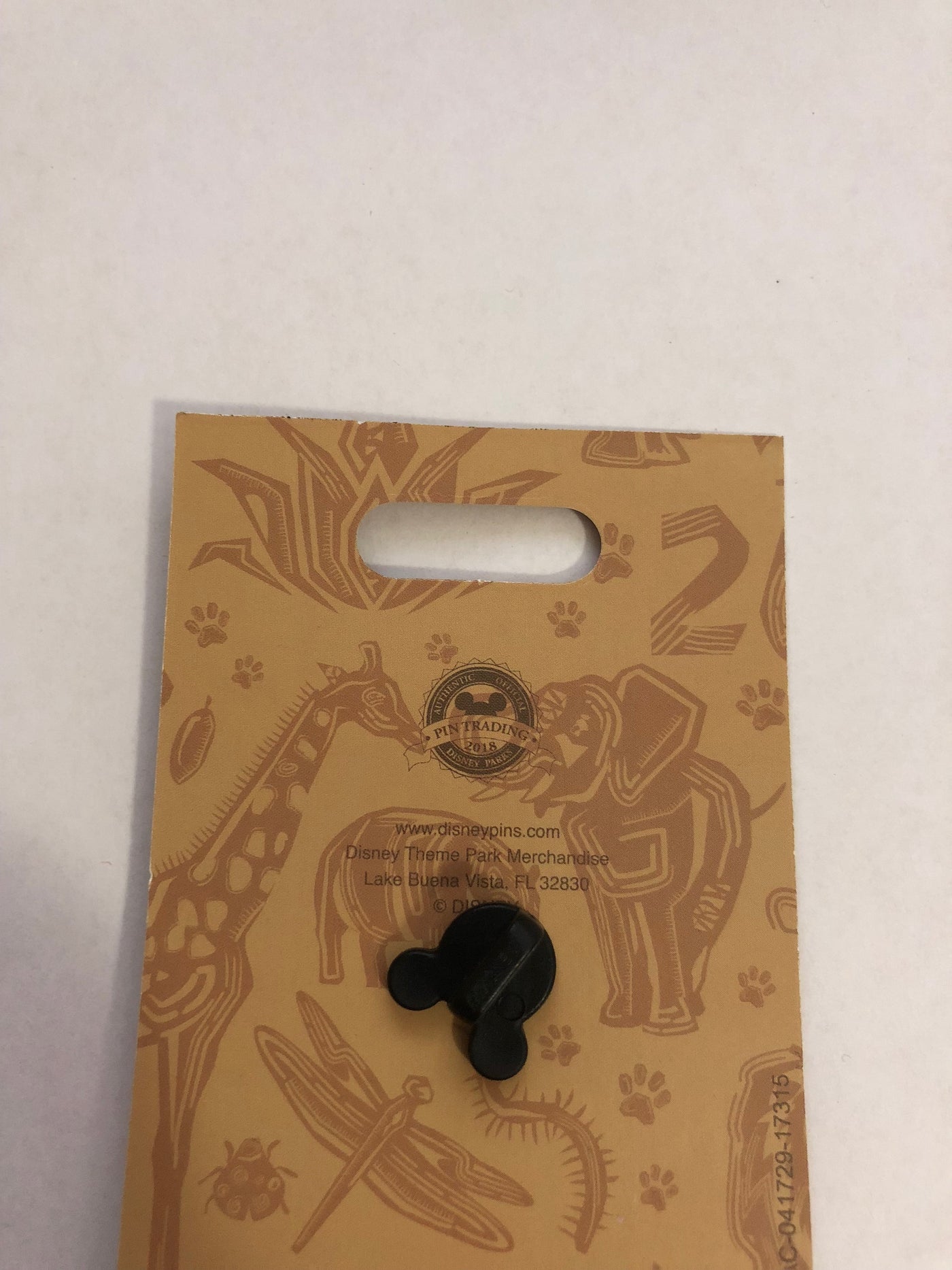 Disney Parks Animal Kingdom 20th Anniversary Mickey & Friends Safari Pin New