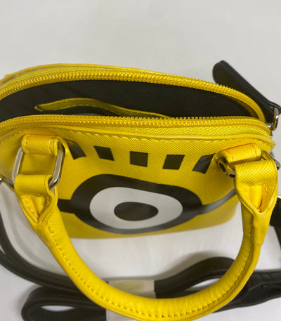 Universal Studios Despicable Me Minion Mini Crossbody Bag New with Tags