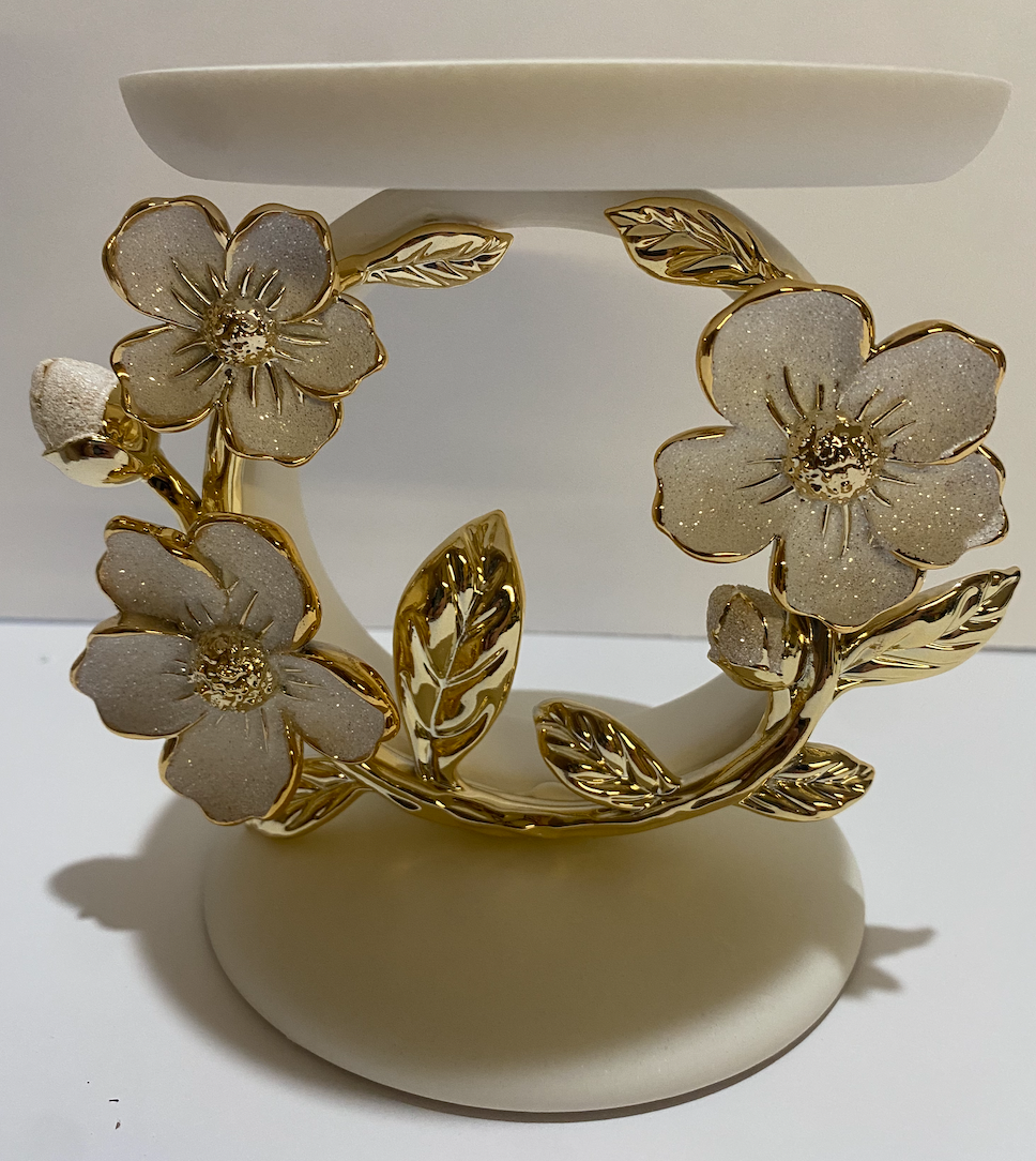 Bath and Body Works 2022 Flower Ring Pedestal 3 Wick Candle Holder New with Box