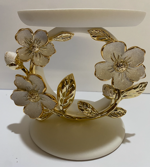 Bath and Body Works 2022 Flower Ring Pedestal 3 Wick Candle Holder New with Box