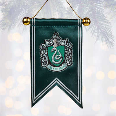 Universal Studios Harry Potter Slytherin Pennant Ornament New Tags