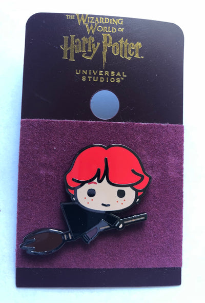 Universal Studios Wizarding World of Harry Potter Ron with Broom Pin New w Card