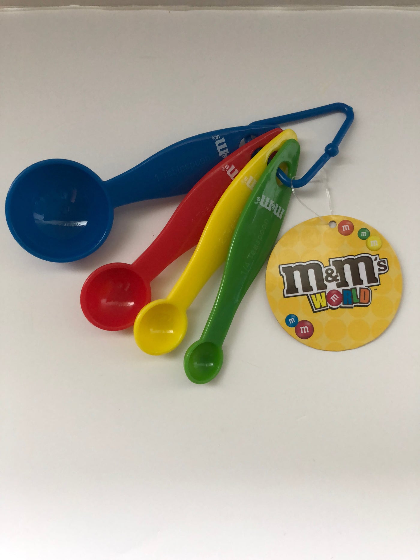 M&M's World Characters Measuring Spoons Set of 4 New with Tags