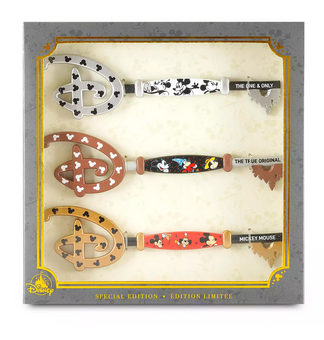 Disney Mickey Through the Years Collectible Key Set Special Edition New with Box