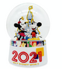 Disney WDW Mickey and Friends Water Globe 2021 New with Box