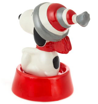 Hallmark Peanuts Snoopy Sledding in Dog Bowl Salt and Pepper Shakers Set New