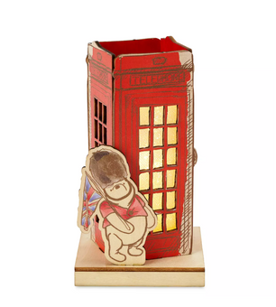 Disney Parks Epcot United Kingdom Winnie the Pooh Classic Nightlight New w Tag