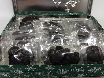 Disney Parks Delivering Some Holiday Sweets Peppermint Bark New with Box