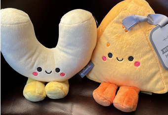 Better Together Mac and Cheese Magnetic Plush New With Tag