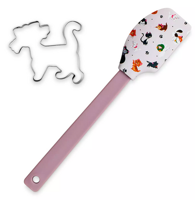 Disney Parks Cats Spatula and Cookie Cutter Set New with Tag