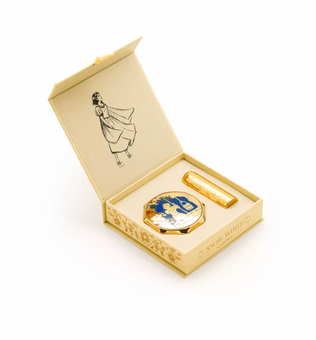 Disney Snow White Princess Signature Compact and Lipstick Set Bésame Limited New