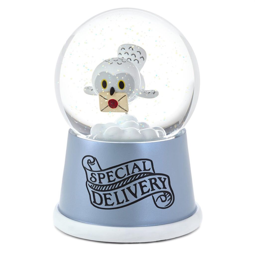 Hallmark Harry Potter Hedwig Special Delivery Musical Snow Globe New