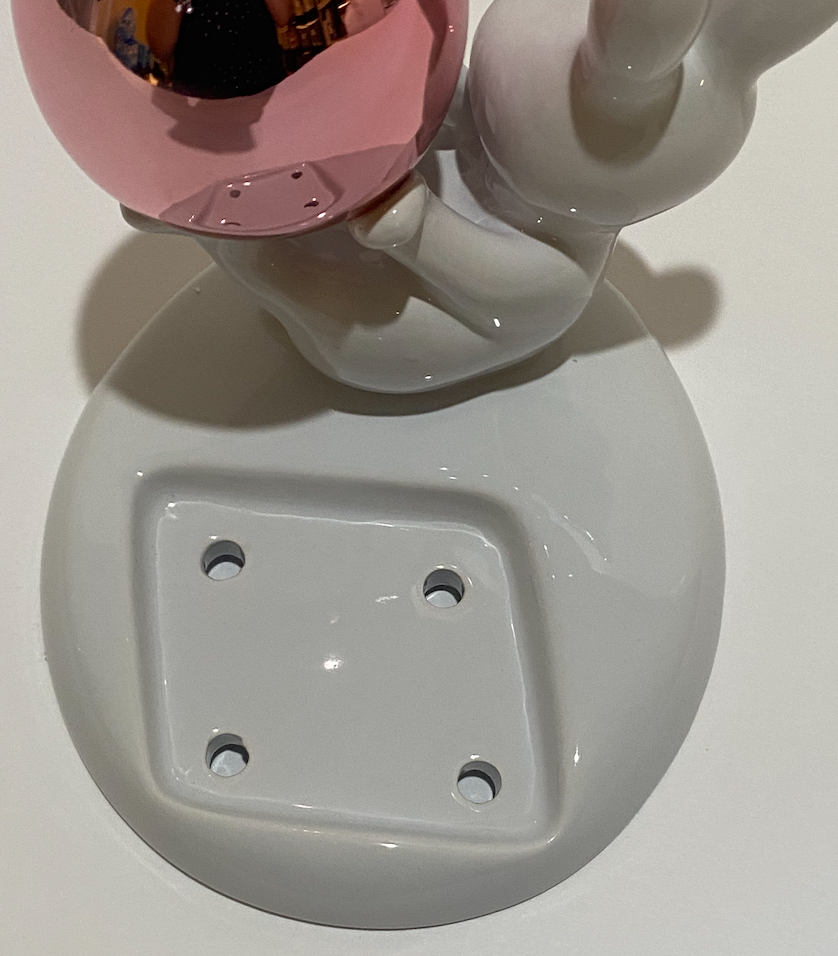 Bath and Body Works 2022 Easter Bunny with Egg Hand Soap Holder New with Box