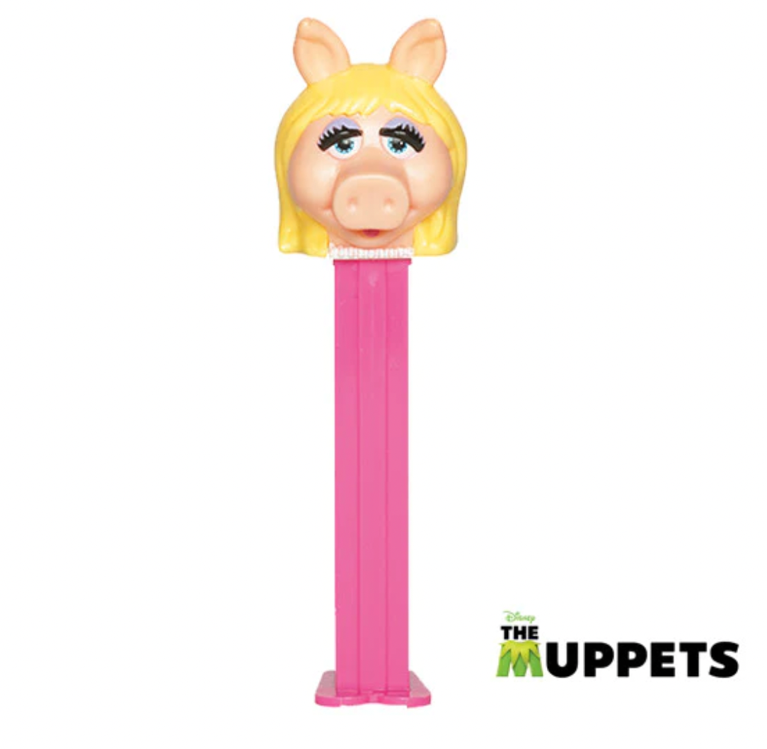 Disney Muppets Miss Piggy PEZ Dispenser and Refills New Sealed