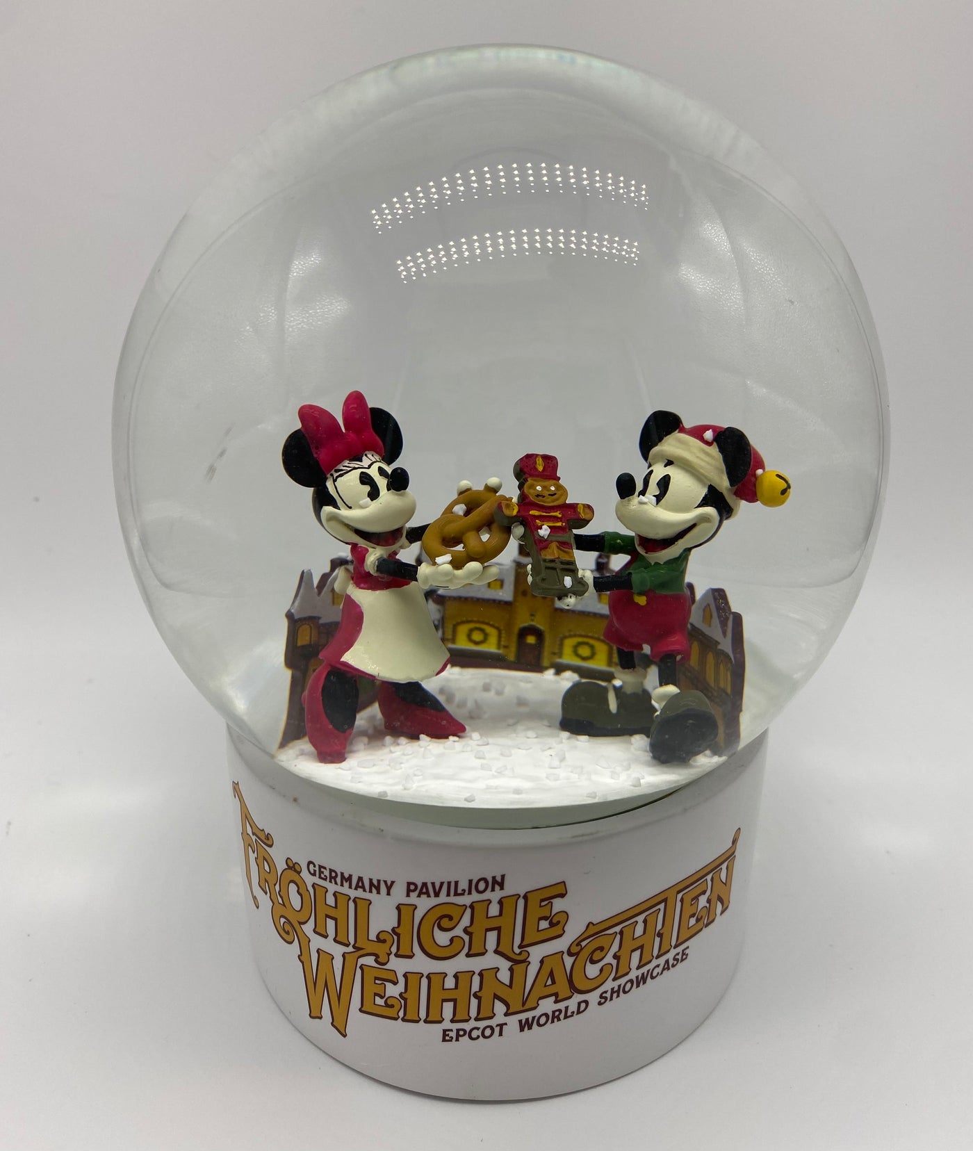 Disney Epcot Germany Mickey Minnie Frohliche Weihnachen Christmas Snowglobe New
