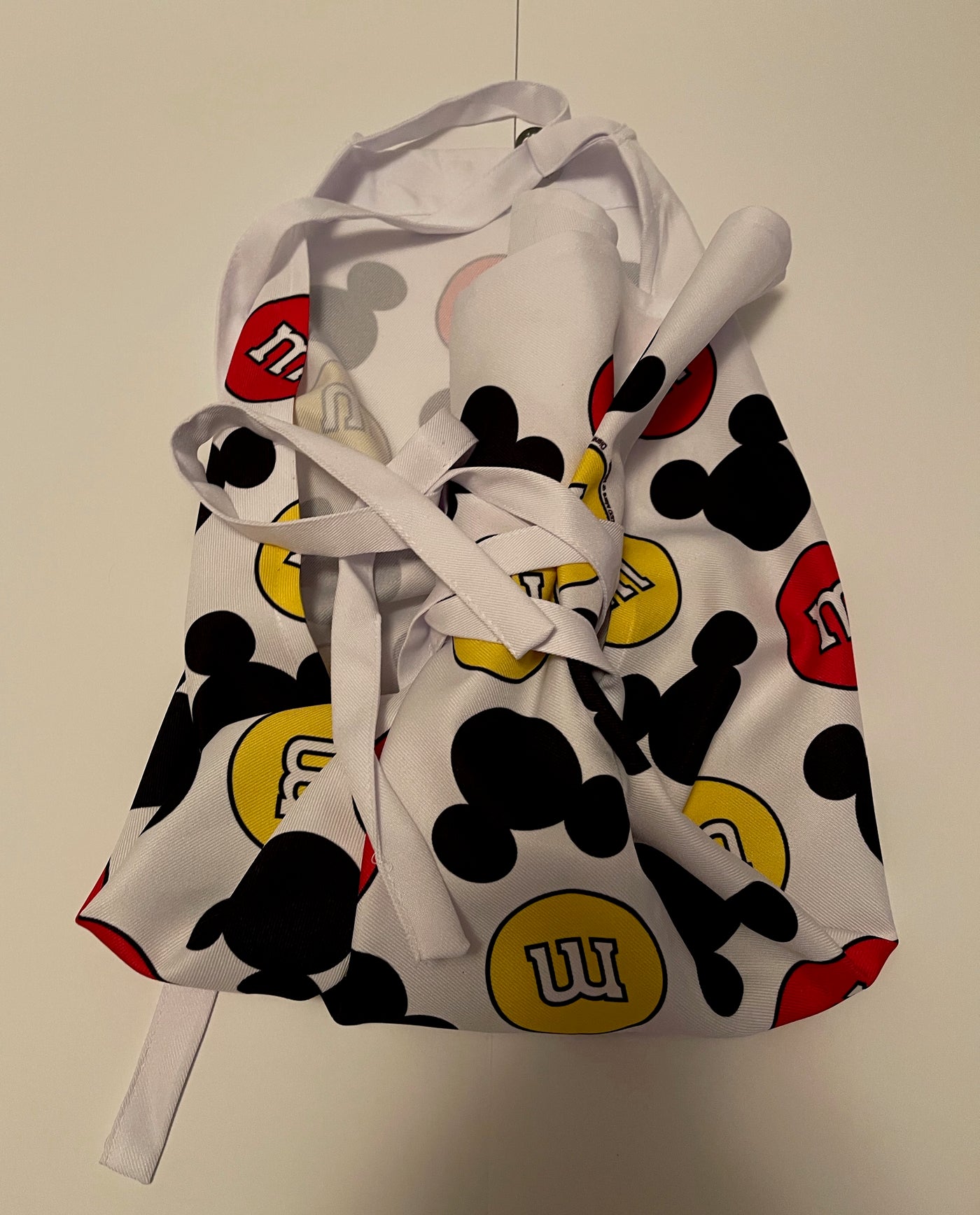Disney Springs M&M's World Red and Yellow Mickey Icons Apron New with Tag