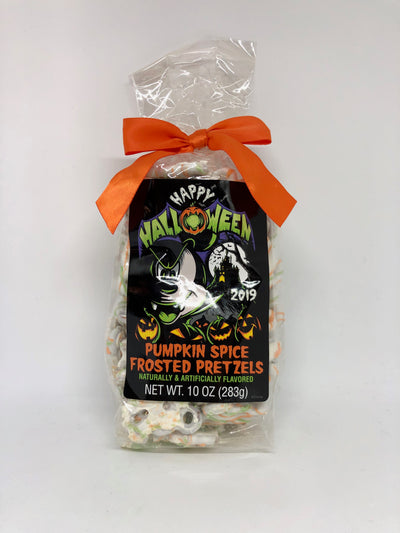 Disney Parks Happy Halloween Mickey Pumpkin Spice Frosted Pretzels New with Bag
