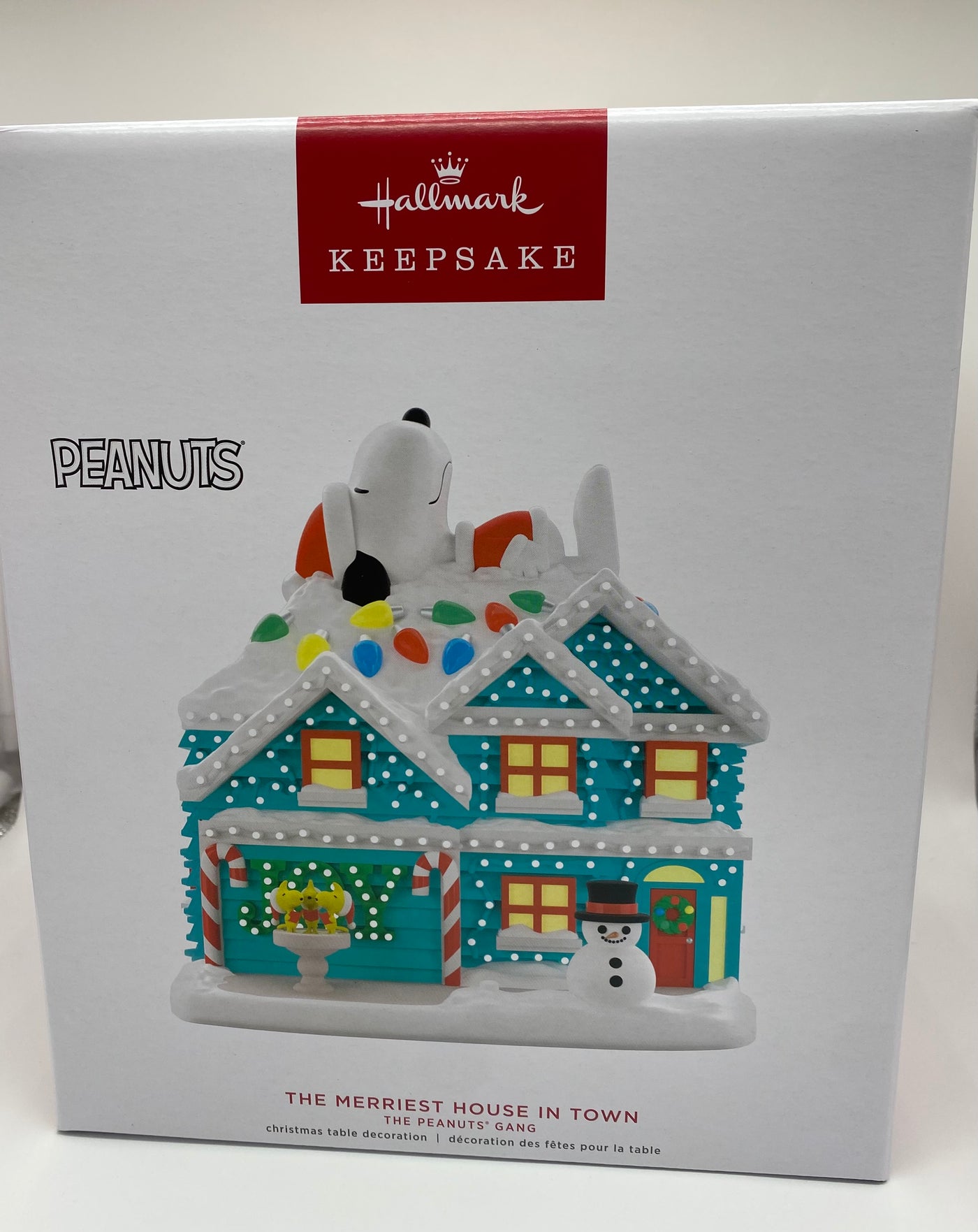 Hallmark 2022 The Peanuts Gang The Merriest House in Town Musical Tabletop New